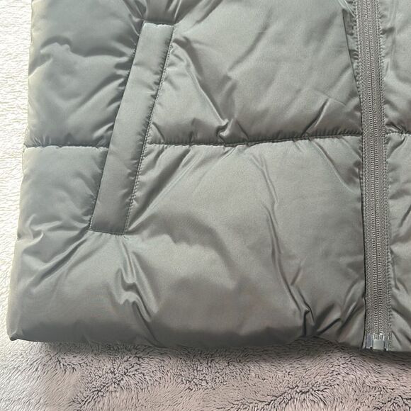 Green Puffer Vest  - Picture 3 of 6